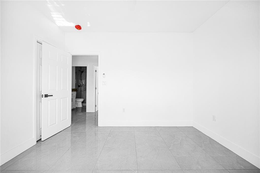 7990 NW 8th Avenue, Miami FL 33150 — 24