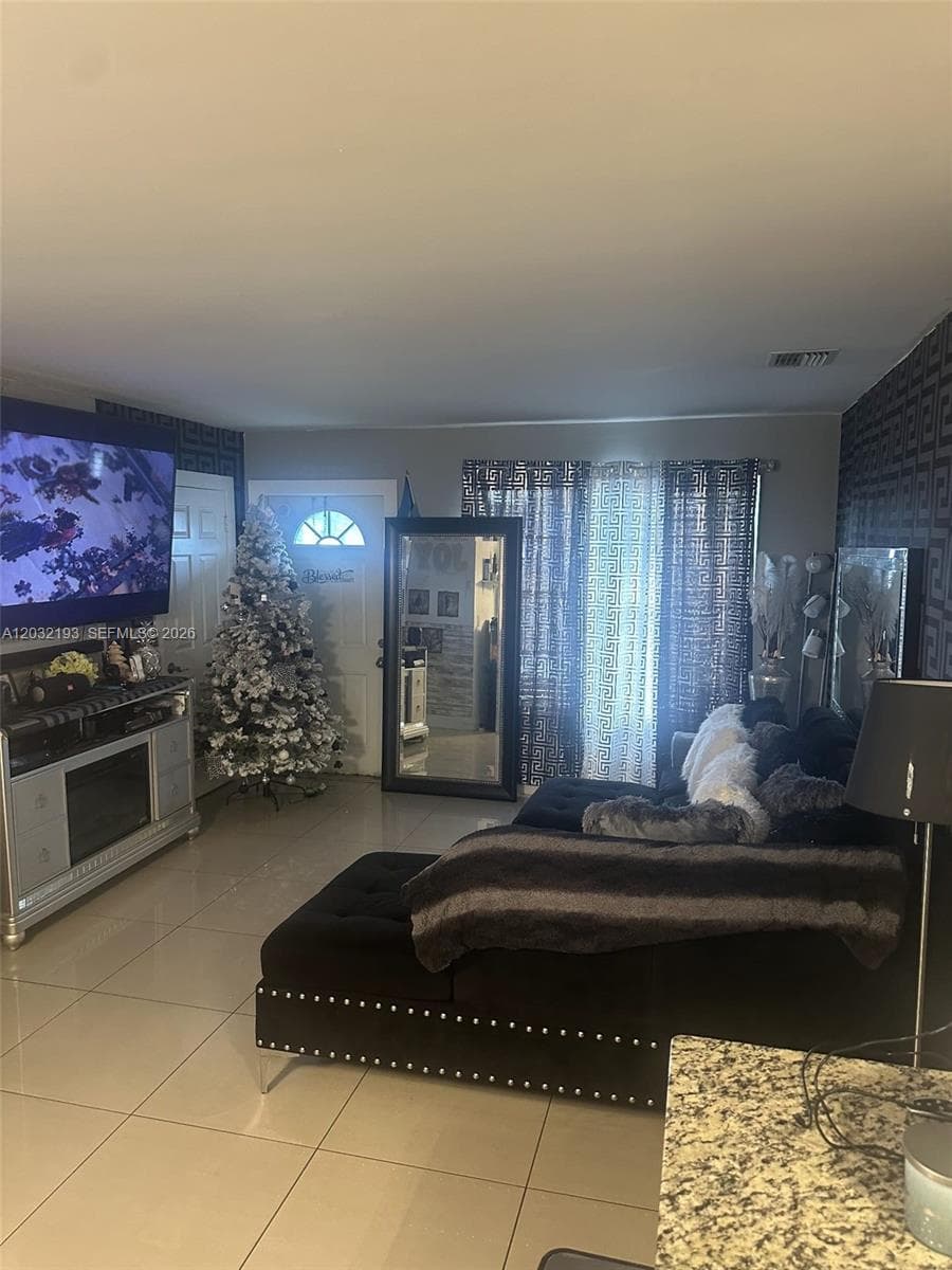 1321 NW 199th St, Miami Gardens FL 33169 — 21