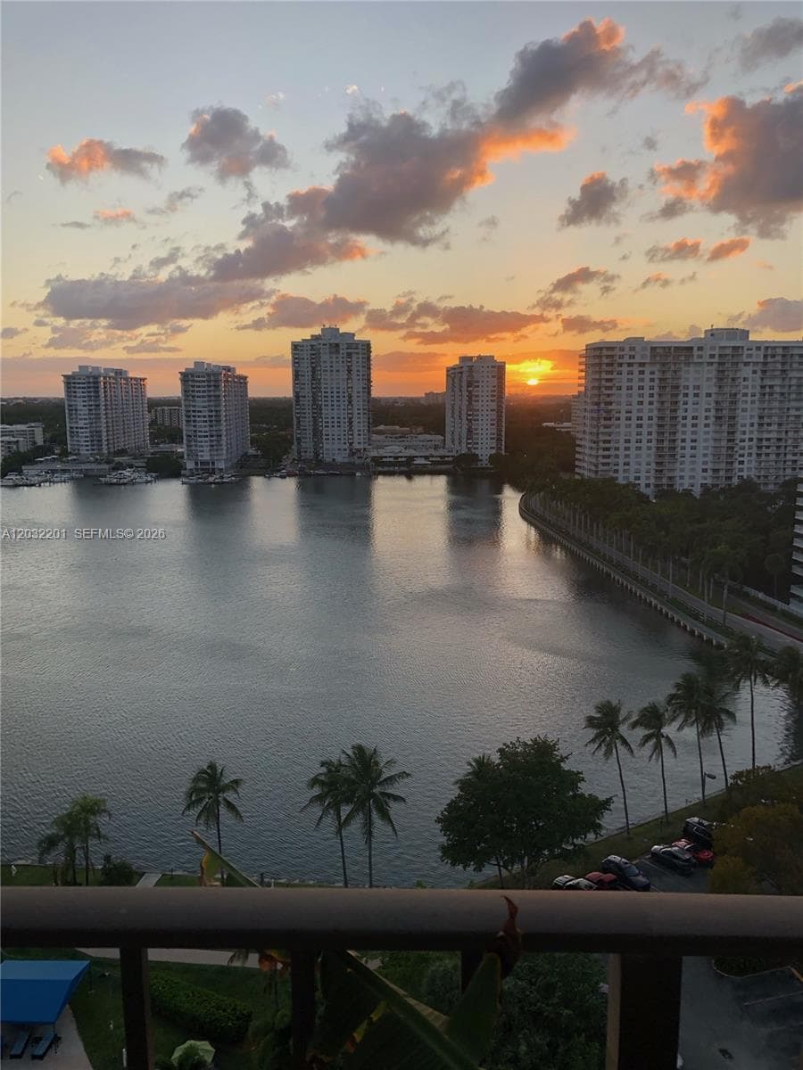 18181 NE 31st Ct # 1710, Aventura FL 33160 — 3