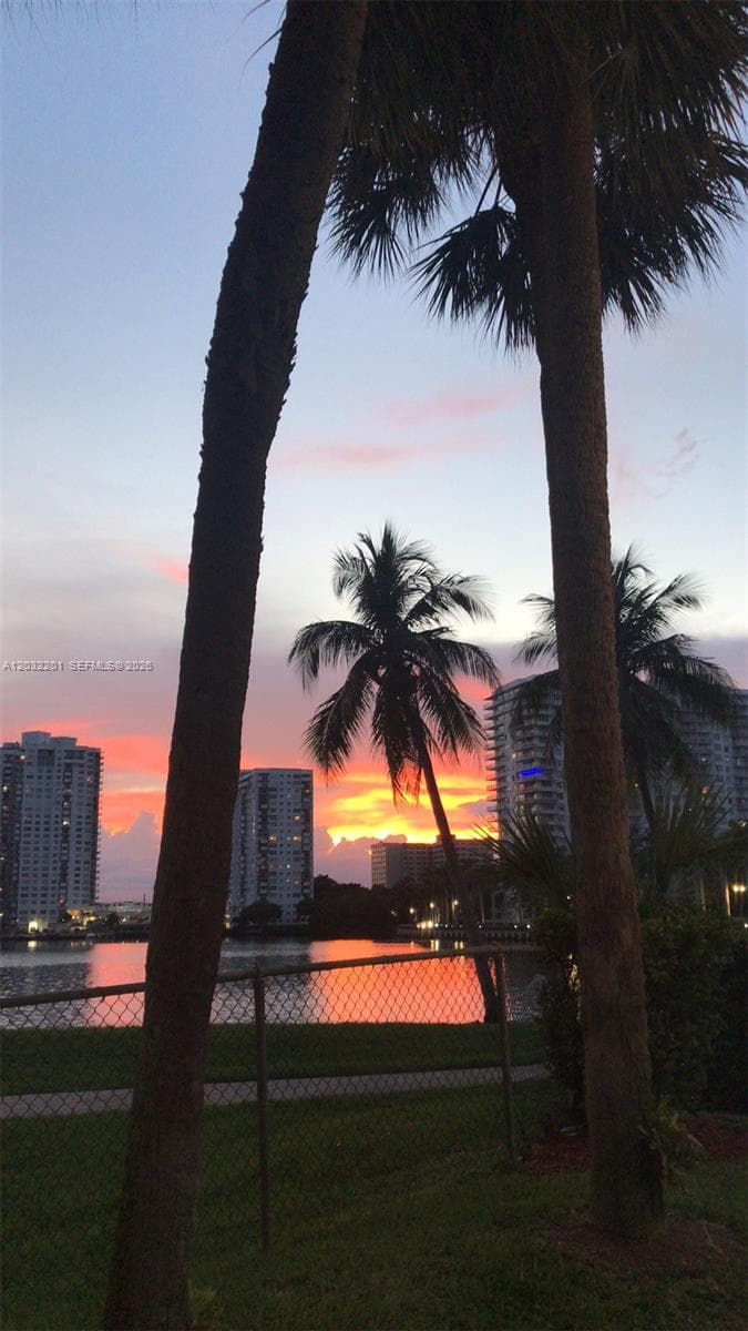 18181 NE 31st Ct # 1710, Aventura FL 33160 — 14