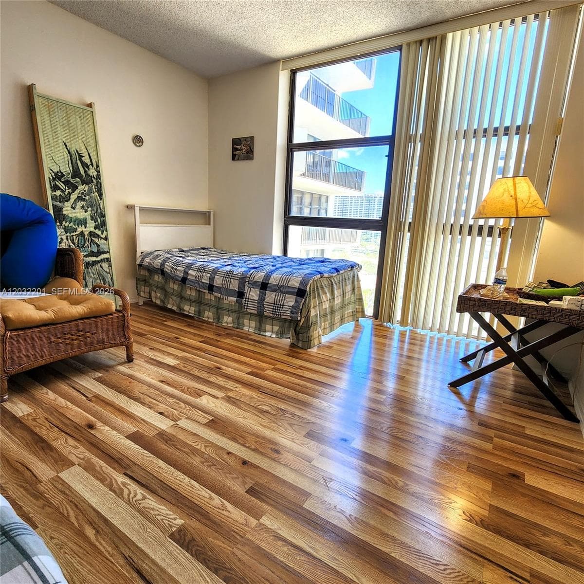 18181 NE 31st Ct # 1710, Aventura FL 33160 — 29