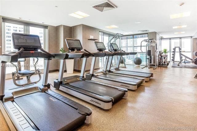 950 Brickell Bay Dr # 701, Miami FL 33131 — 11