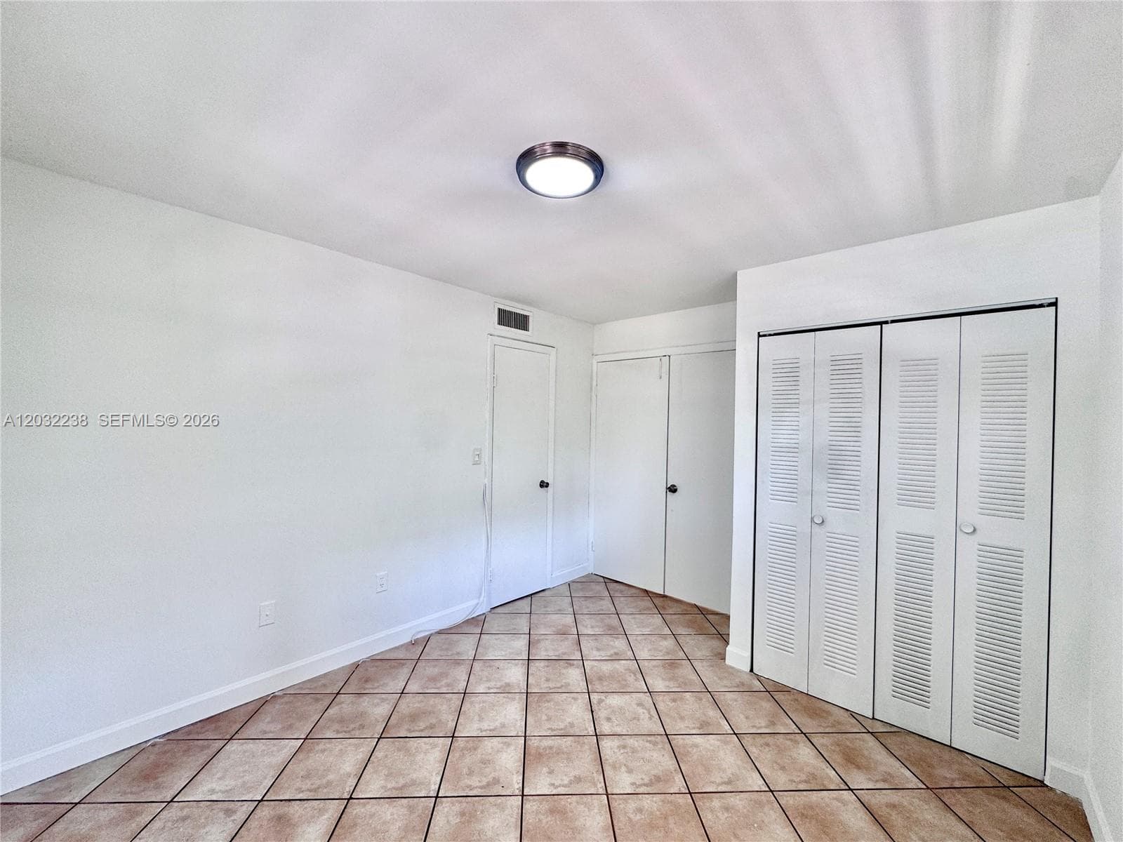 1250 Lincoln Rd # 203, Miami Beach FL 33139 — 12