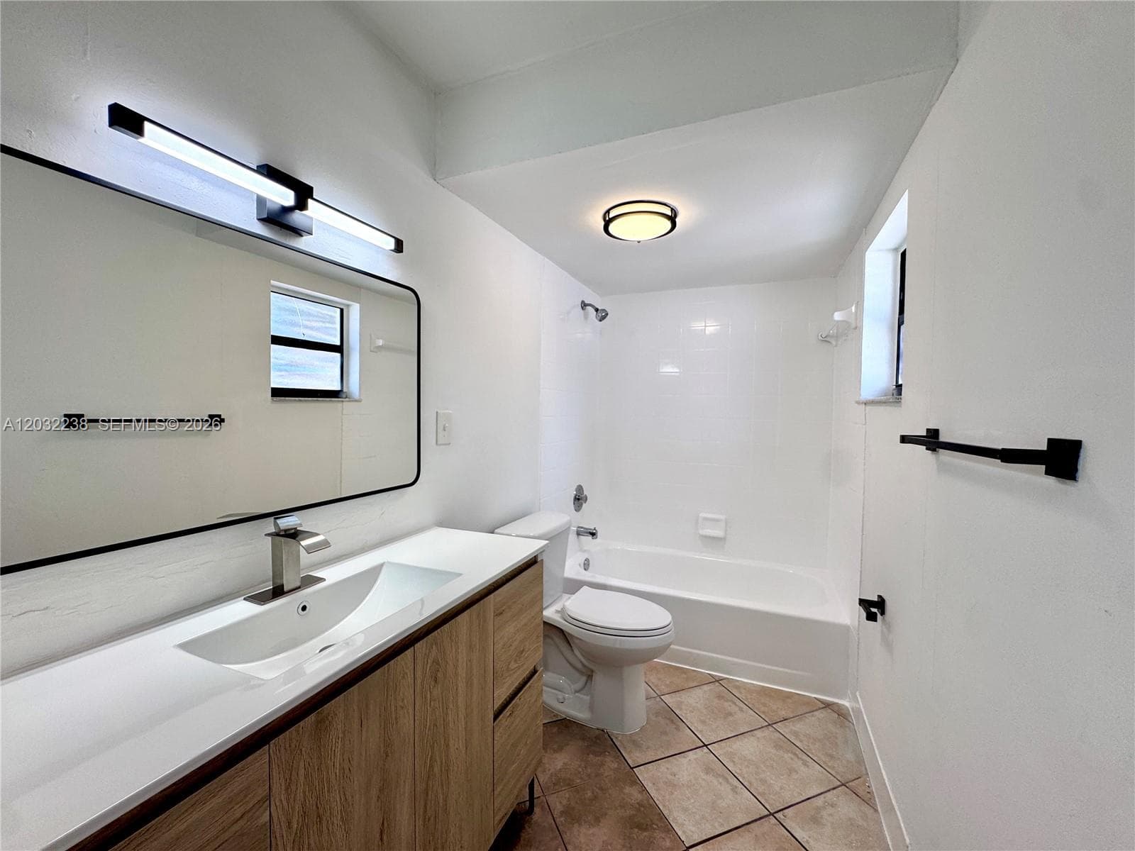 1250 Lincoln Rd # 203, Miami Beach FL 33139 — 22