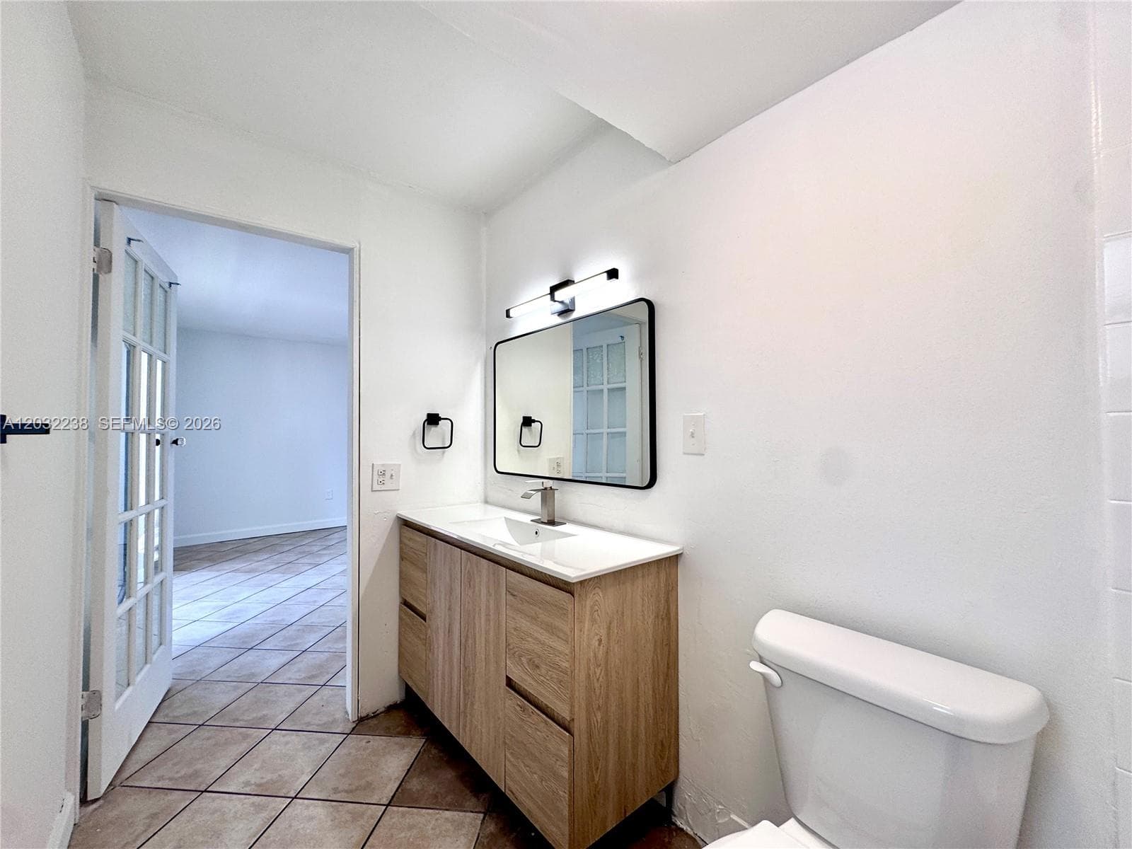 1250 Lincoln Rd # 203, Miami Beach FL 33139 — 24