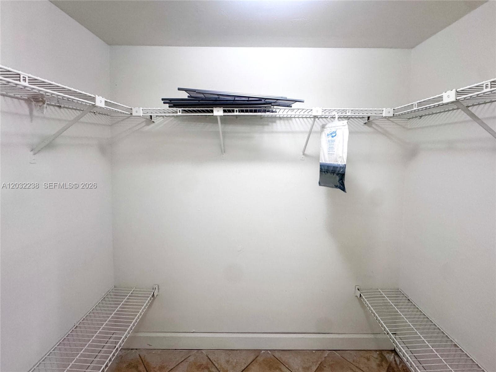 1250 Lincoln Rd # 203, Miami Beach FL 33139 — 15