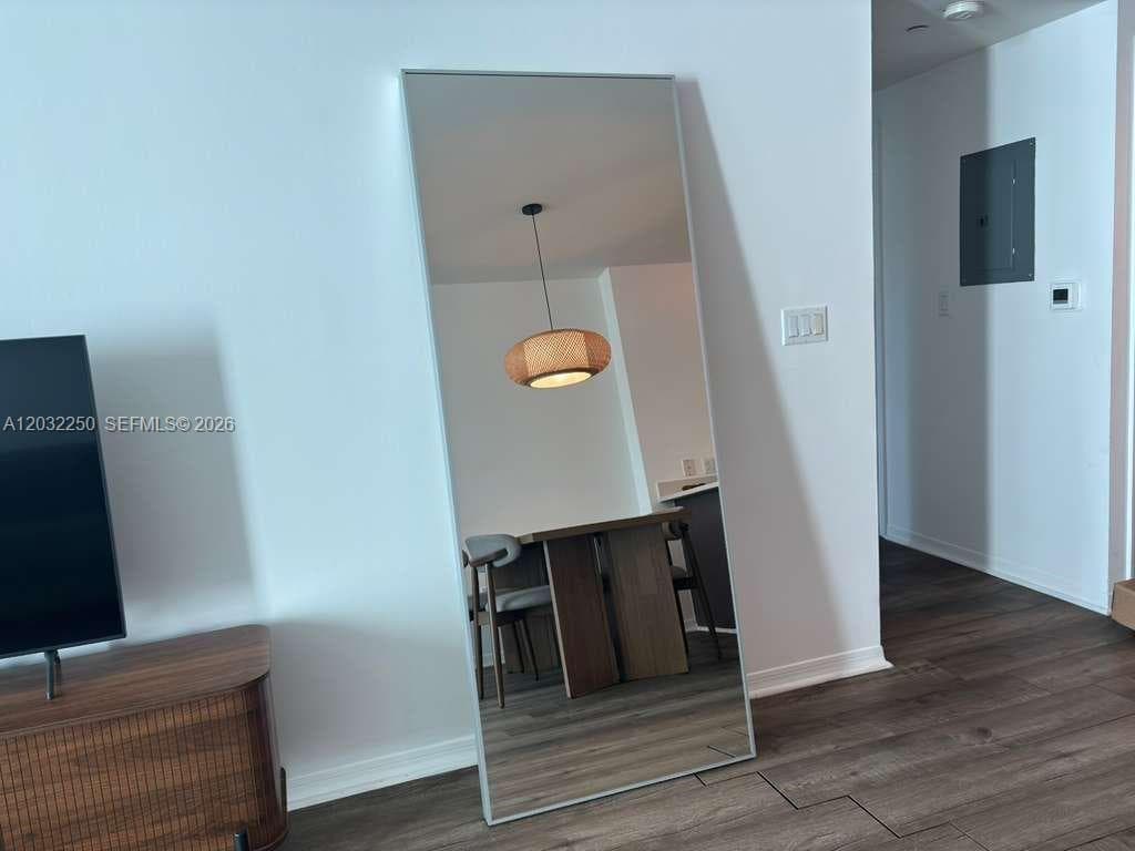 55 SE 6th St # 1208, Miami FL 33131 — 12