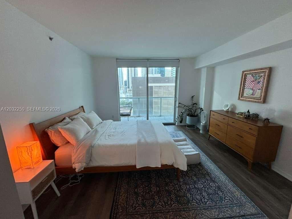 55 SE 6th St # 1208, Miami FL 33131 — 4