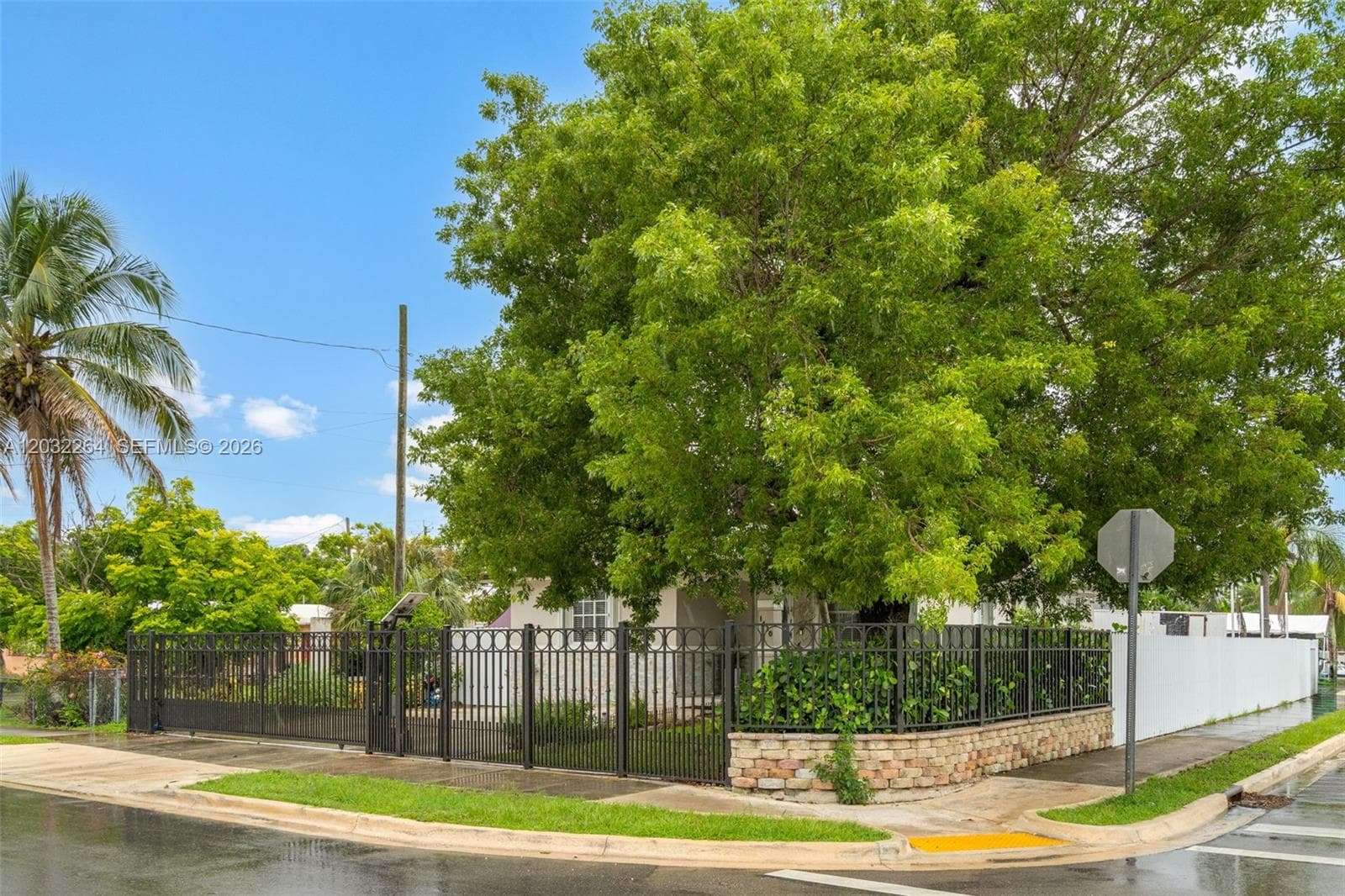 1430 NW 5th Ave, Florida City FL 33034 — 3