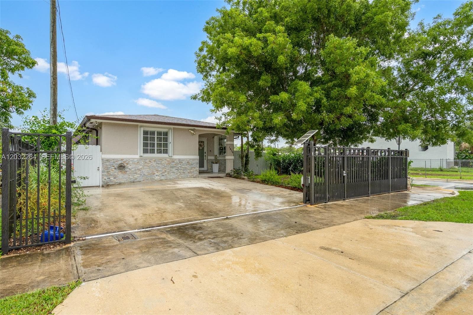 1430 NW 5th Ave, Florida City FL 33034 — 32