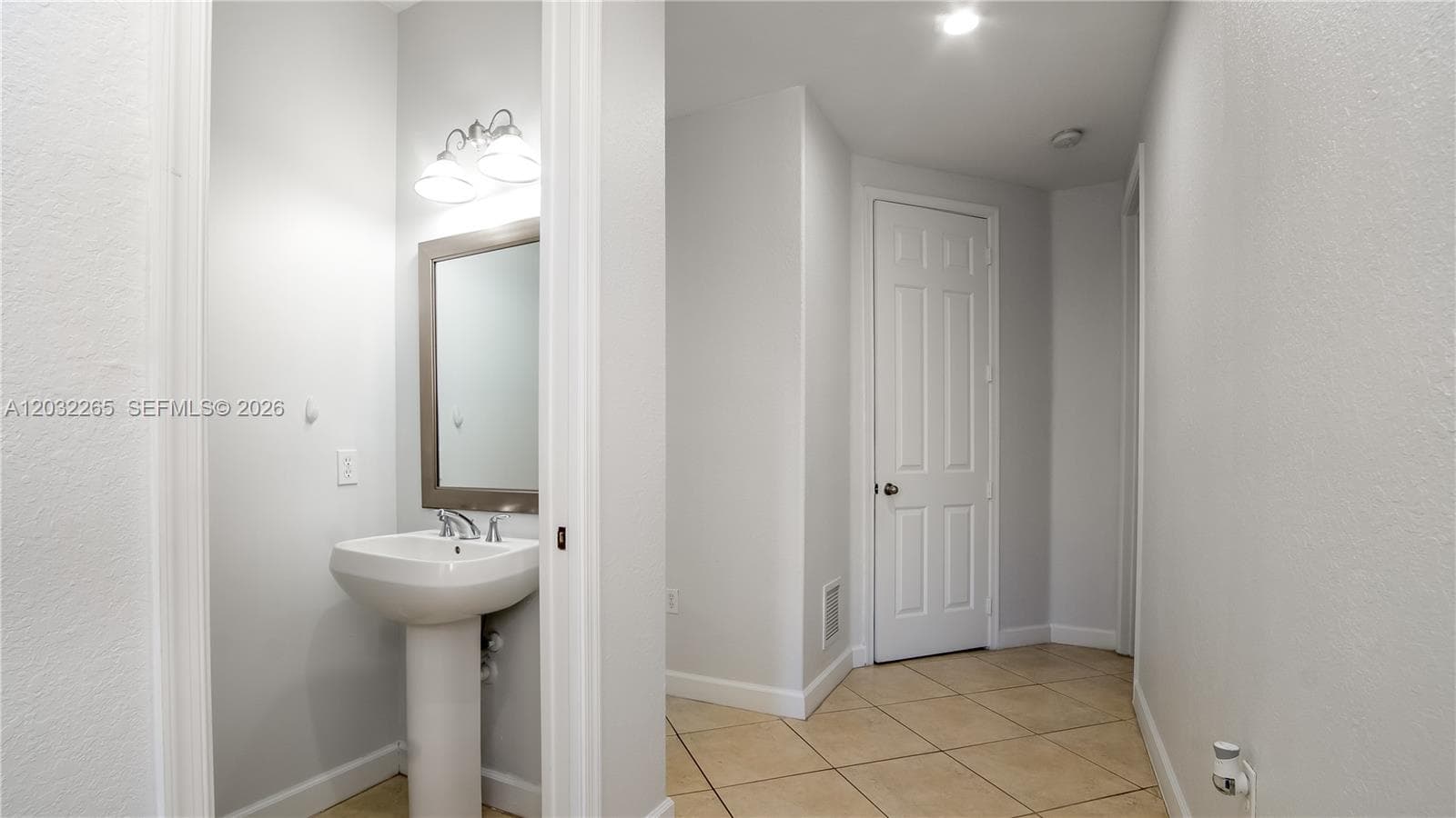 19434 SW 78th Ave, Cutler Bay FL 33157 — 29