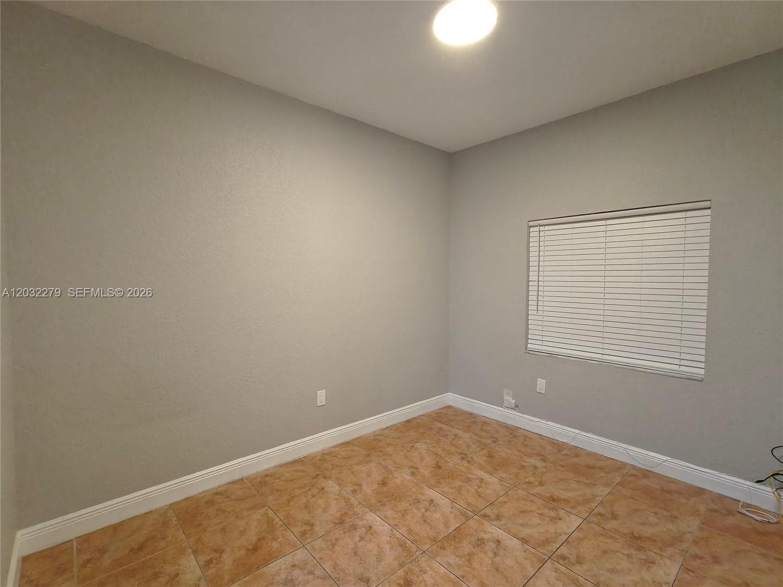 17866 NW 74th Ct, Hialeah FL 33015 — 16