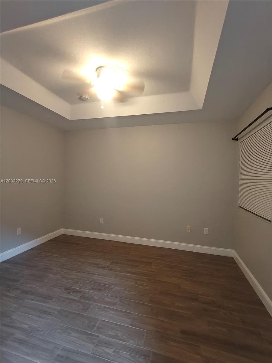 17866 NW 74th Ct, Hialeah FL 33015 — 34