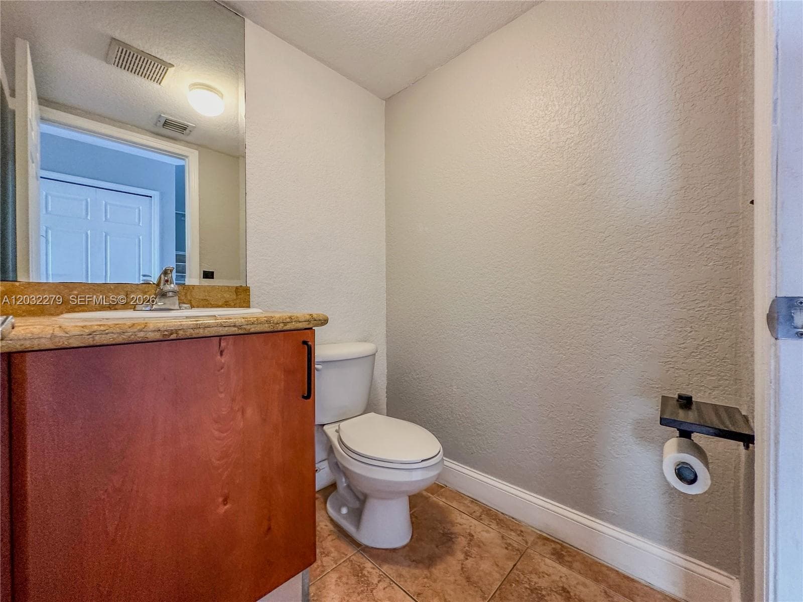 17866 NW 74th Ct, Hialeah FL 33015 — 15