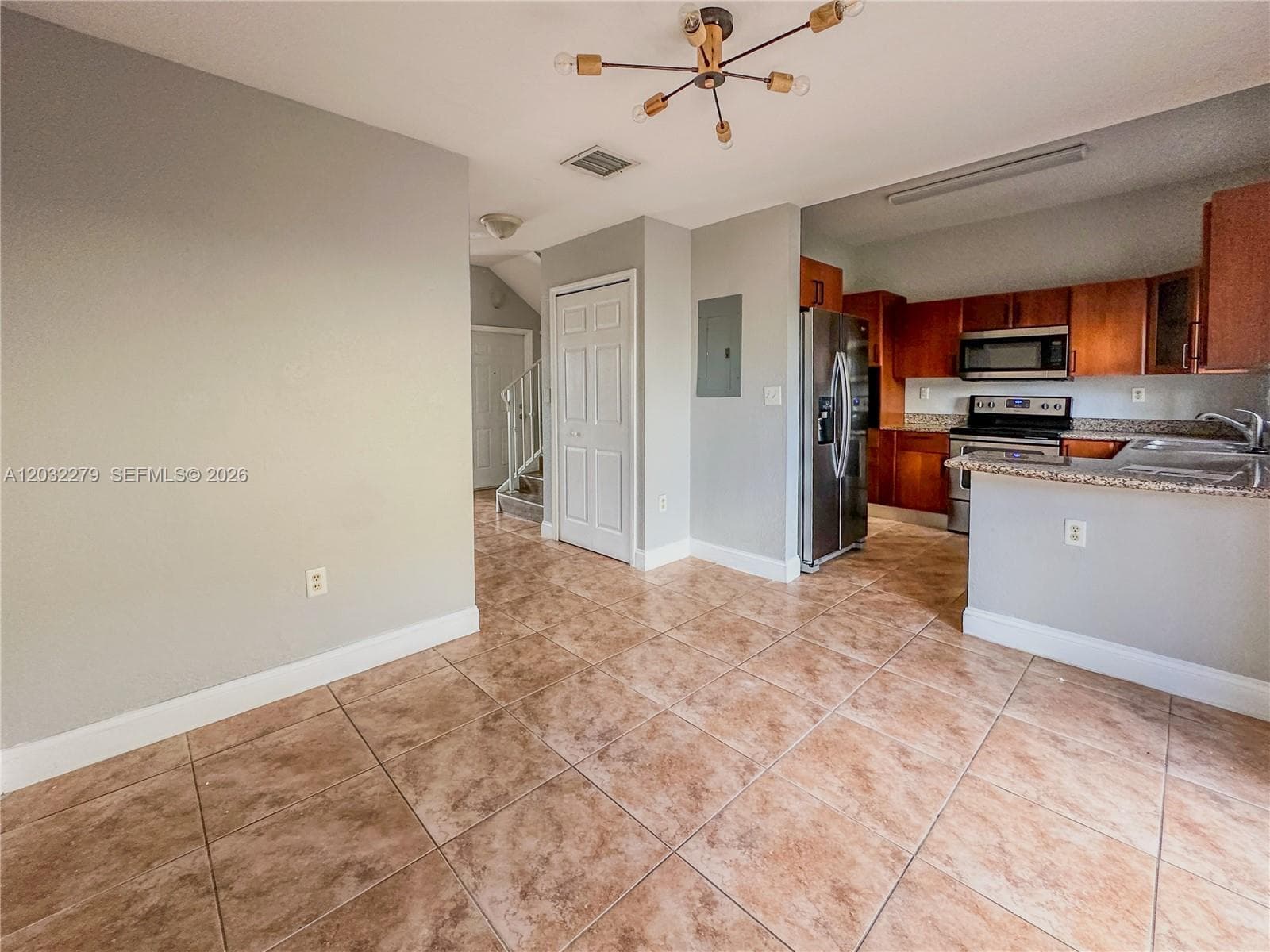 17866 NW 74th Ct, Hialeah FL 33015 — 19