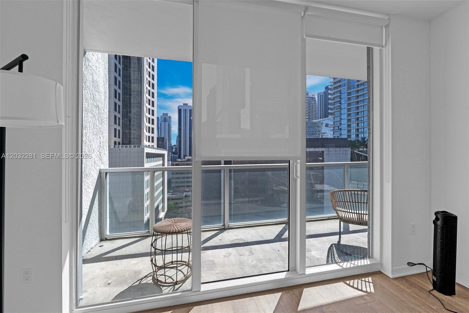 55 SE 6th St # 1208, Miami FL 33131 — 28