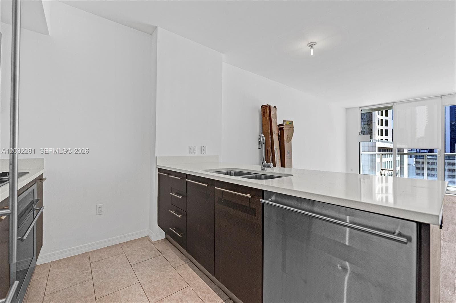 55 SE 6th St # 1208, Miami FL 33131 — 15