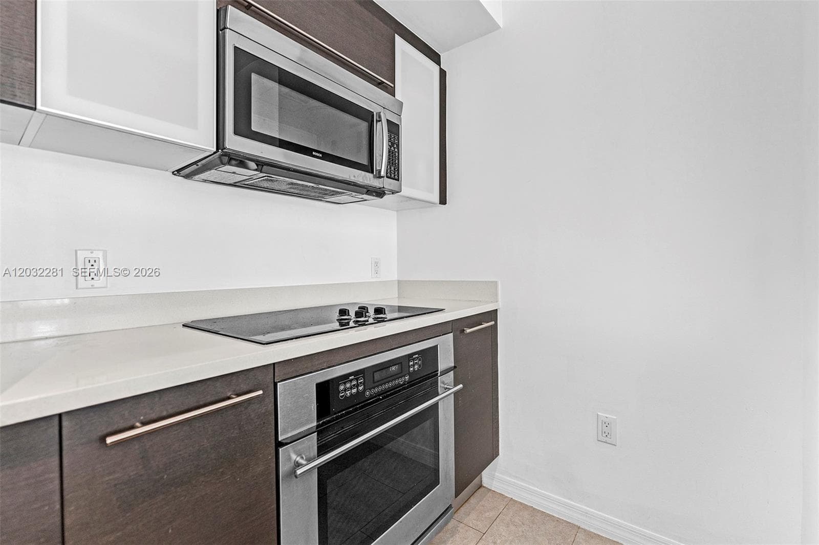 55 SE 6th St # 1208, Miami FL 33131 — 11