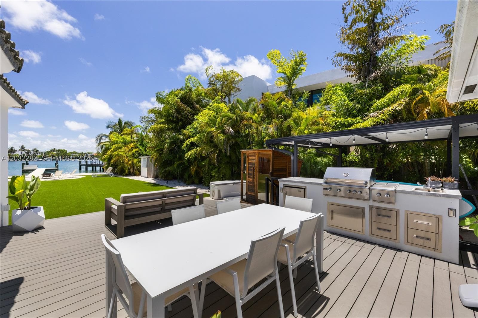 930 Stillwater Dr, Miami Beach FL 33141 — 26