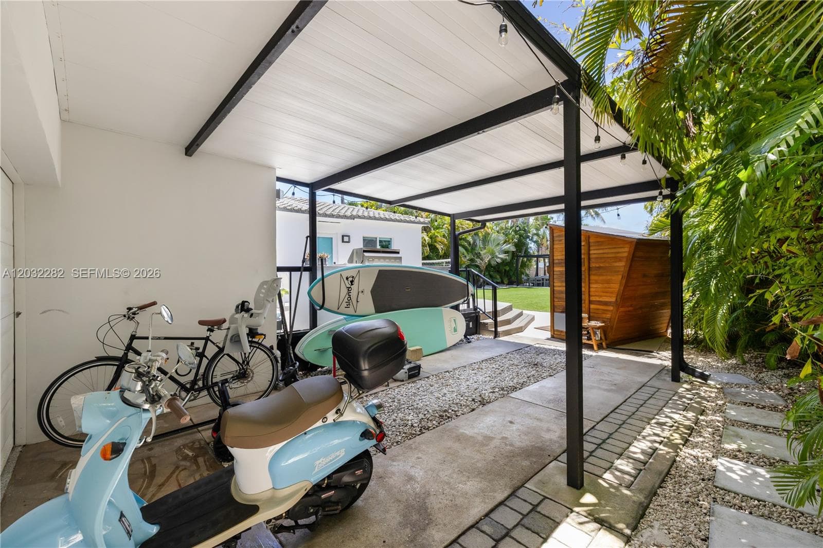 930 Stillwater Dr, Miami Beach FL 33141 — 25