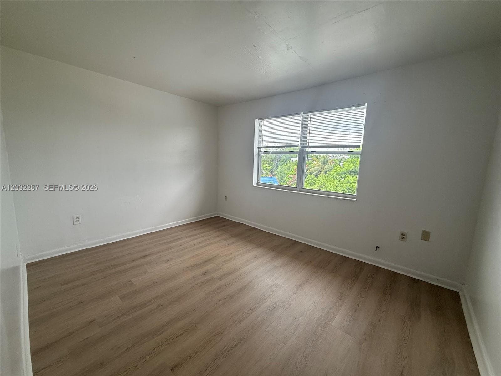12215 W Dixie Hwy # 306, North Miami FL 33161 — 6