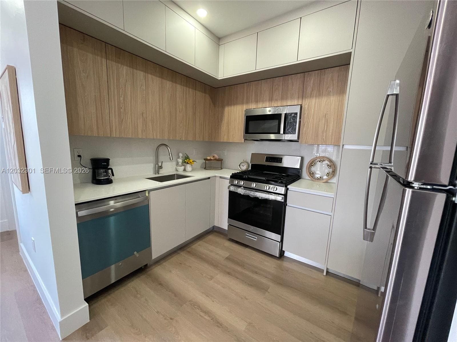 1619 Jefferson Ave # 201, Miami Beach FL 33139 — 4