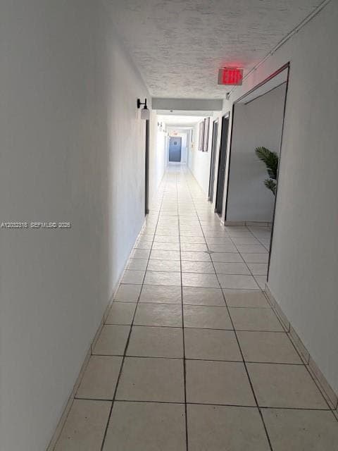 Golfview Cl Fontainbl Pk, Miami, FL — 12