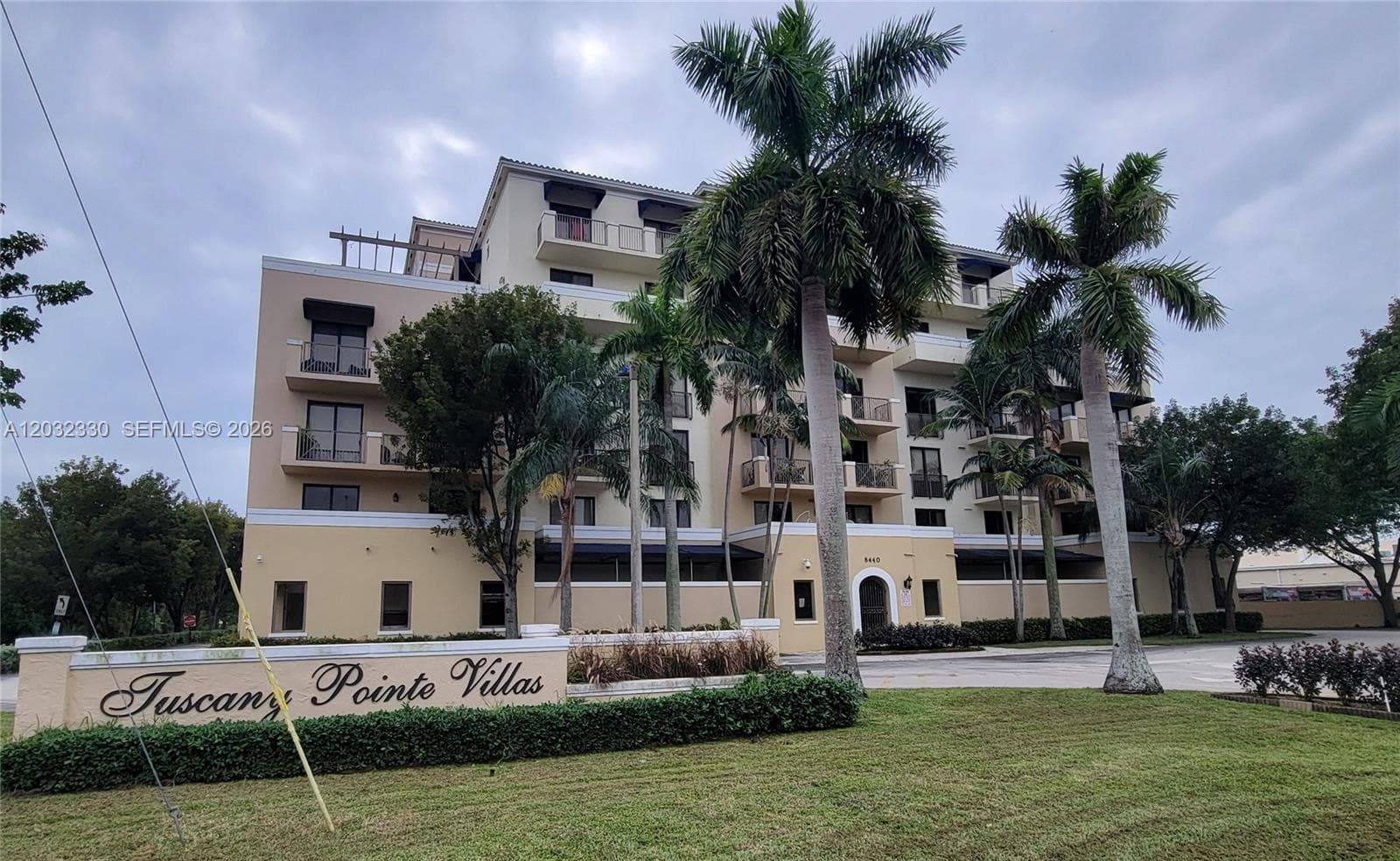 8430 SW 8th St # 307B, Miami FL 33144 — 1