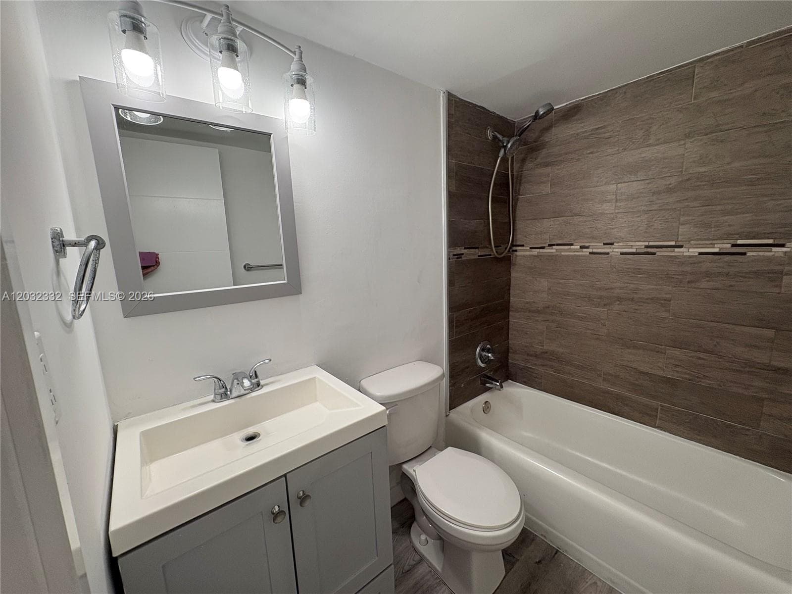 7545 E Treasure Dr # 9H, North Bay Village FL 33141 — 33