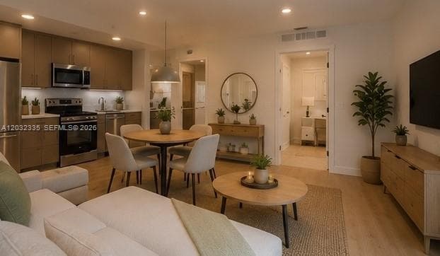 8106 NE 1st Ave # 3, Miami FL 33138 — 5