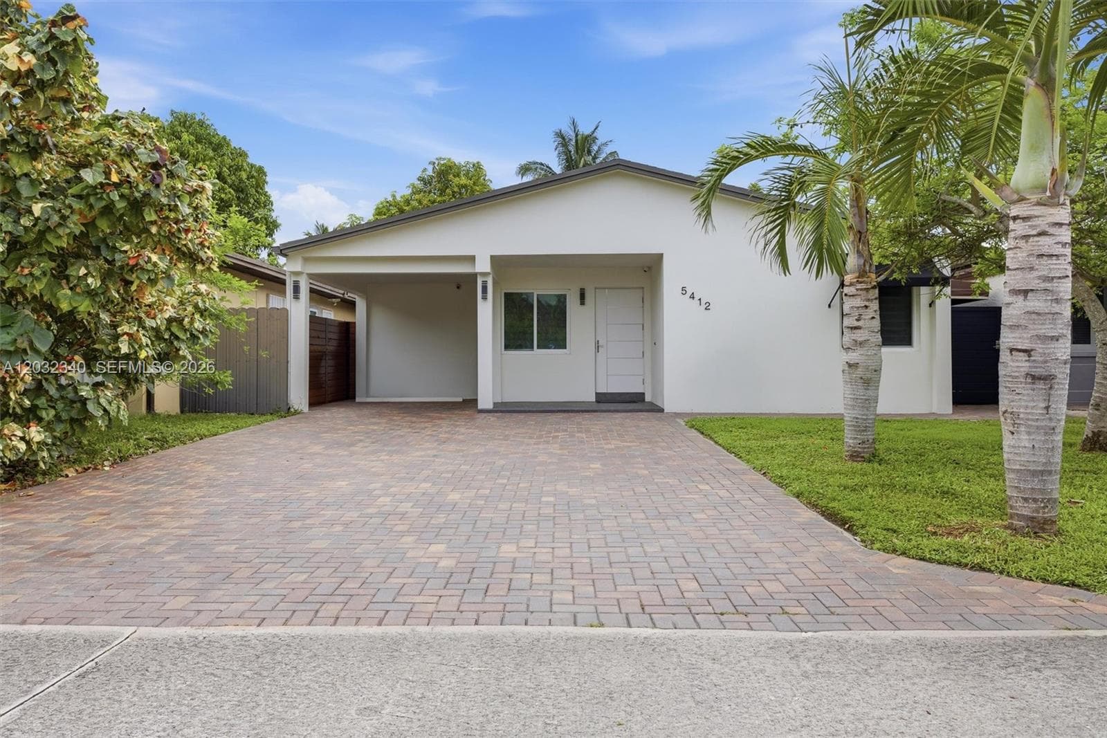 5412 NW 192nd Ln, Miami Gardens FL 33055 — 1