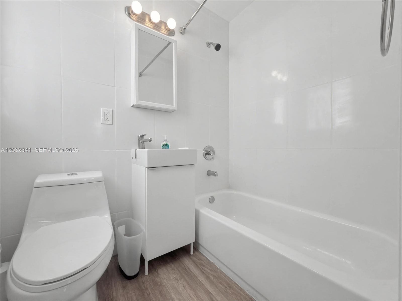 350 Minorca Ave # 2, Coral Gables FL 33134 — 11
