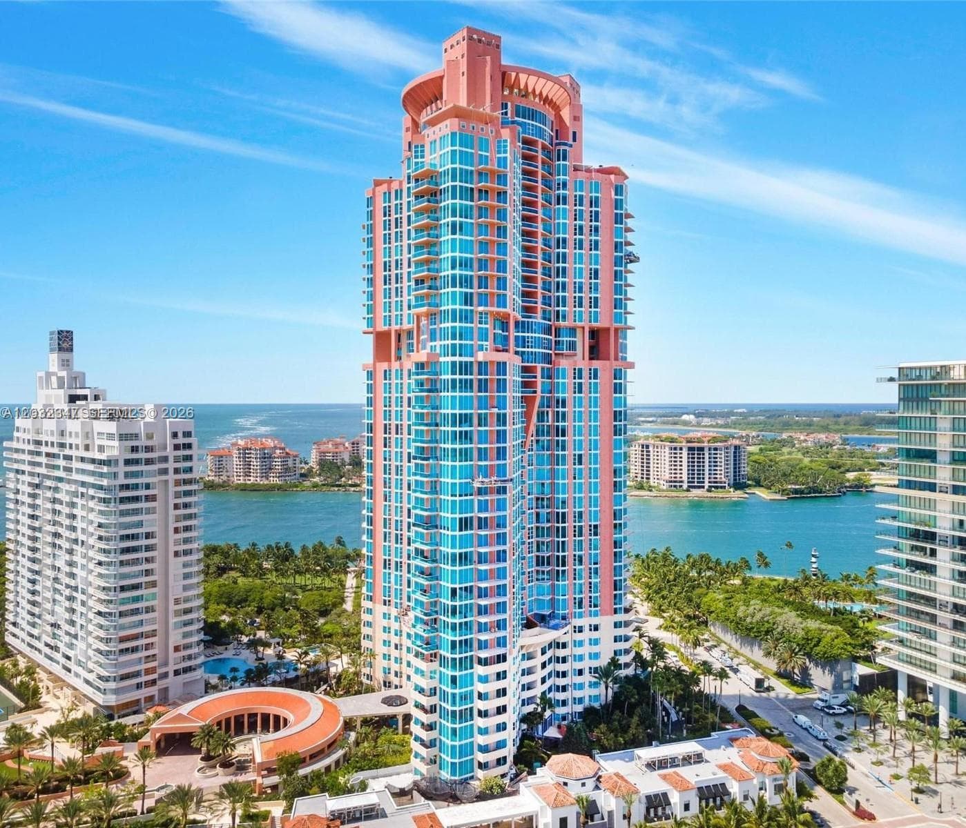 300 S Pointe Dr # 908, Miami Beach FL 33139 — 1