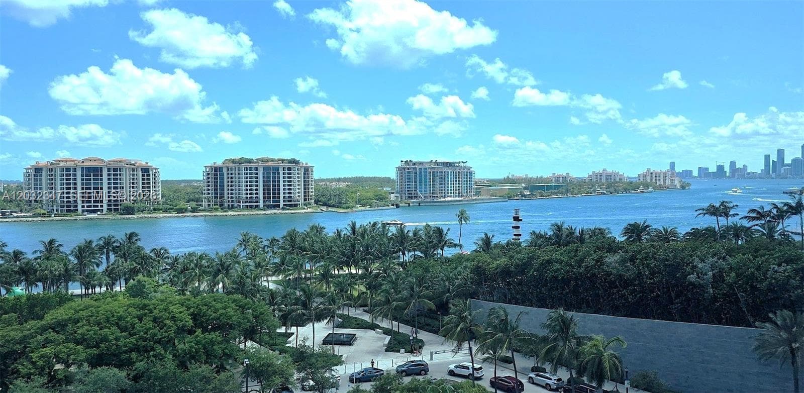 300 S Pointe Dr # 908, Miami Beach FL 33139 — 28