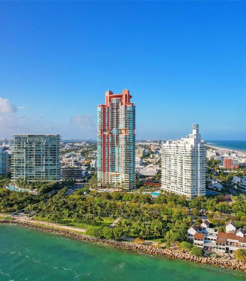 300 S Pointe Dr # 908, Miami Beach FL 33139 — 44
