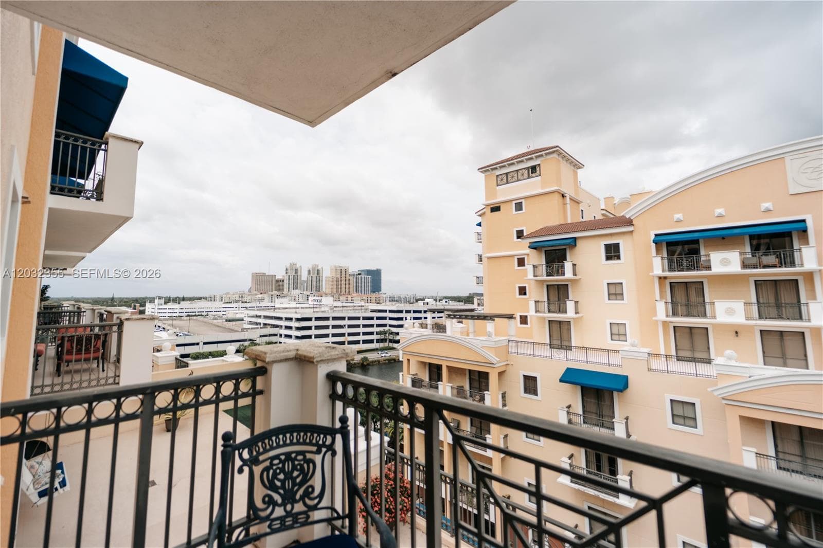 8390 SW 72nd Ave # 707, Miami FL 33143 — 36