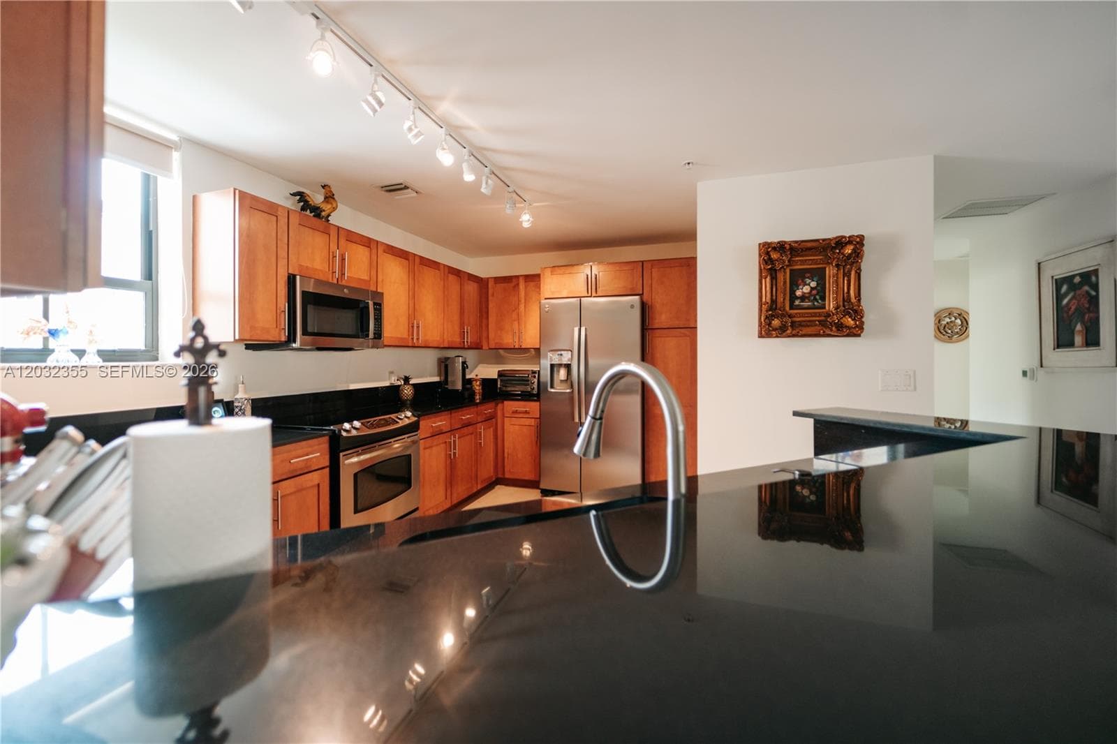 8390 SW 72nd Ave # 707, Miami FL 33143 — 10
