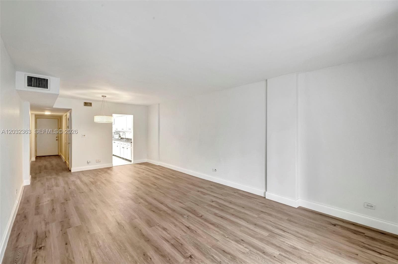 3660 NE 166th St # 205, North Miami Beach FL 33160 — 5