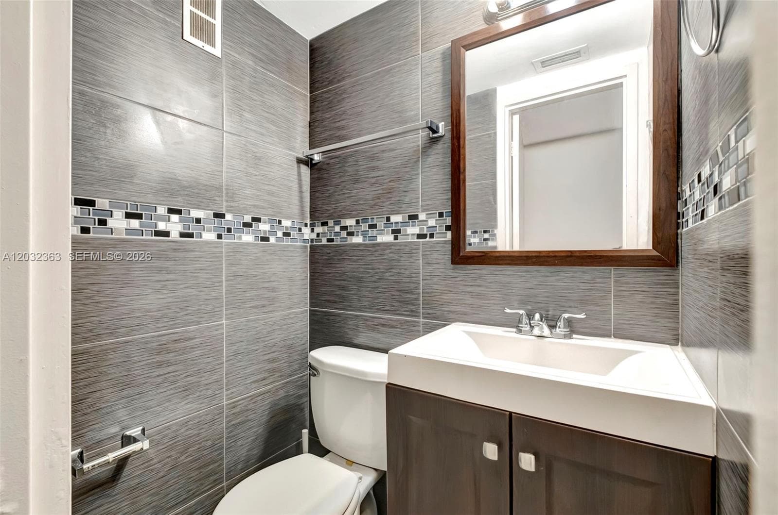 3660 NE 166th St # 205, North Miami Beach FL 33160 — 15