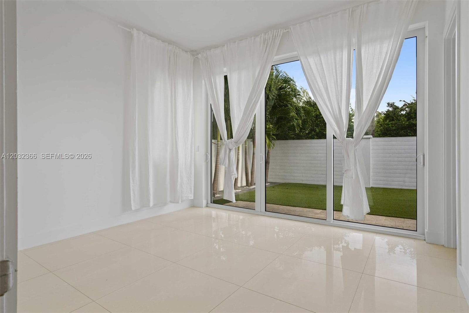 10296 NW 74th Terrace, Doral FL 33178 — 23
