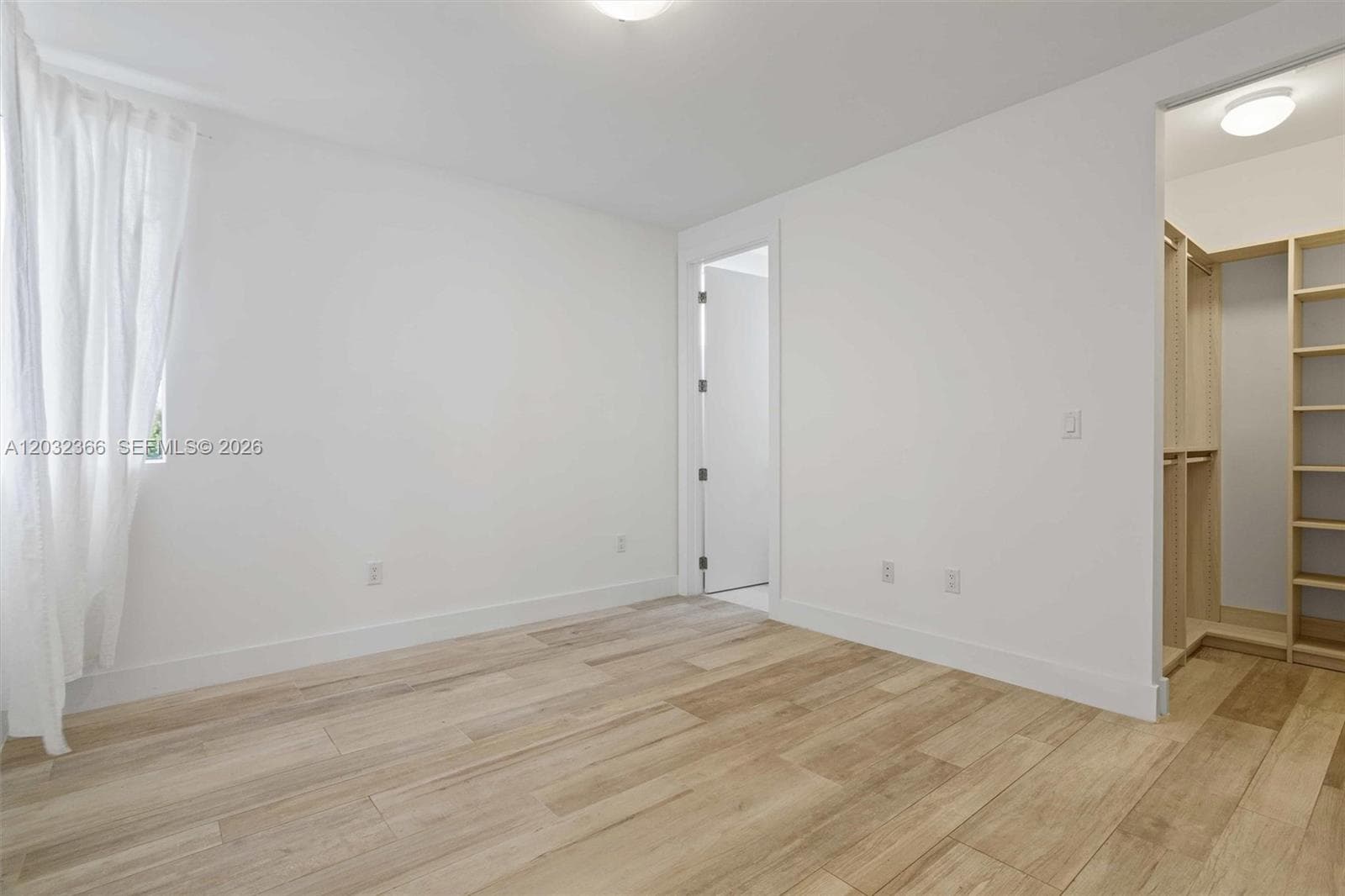 10296 NW 74th Terrace, Doral FL 33178 — 12