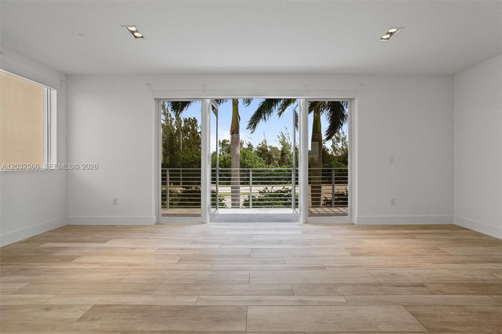 10296 NW 74th Terrace, Doral FL 33178 — 21