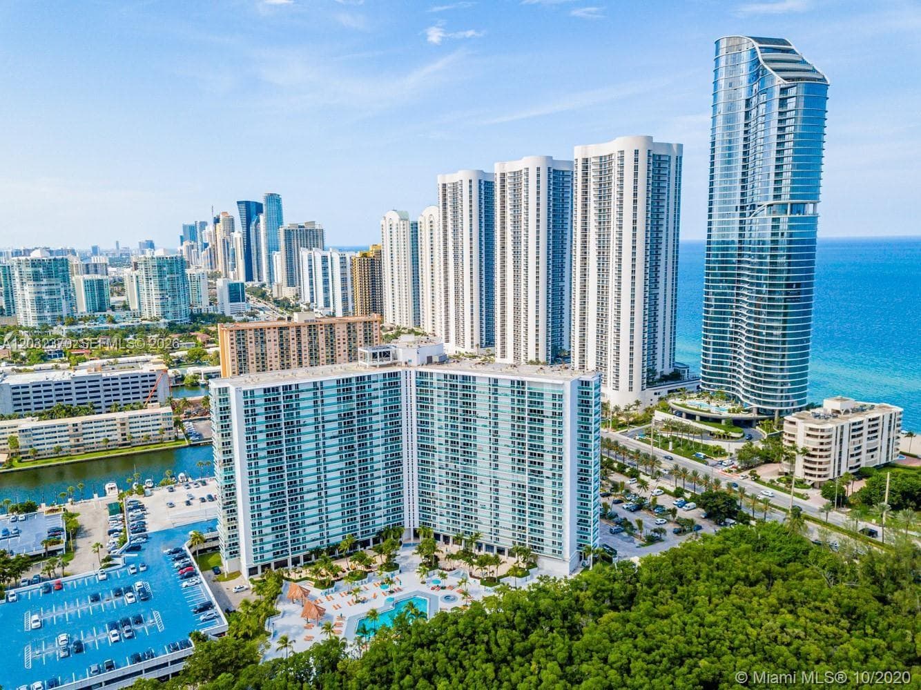 Arlen House West Condo, Sunny Isles Beach, FL — 32