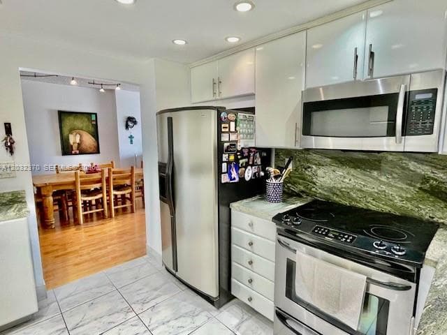 Arlen House West Condo, Sunny Isles Beach, FL — 4