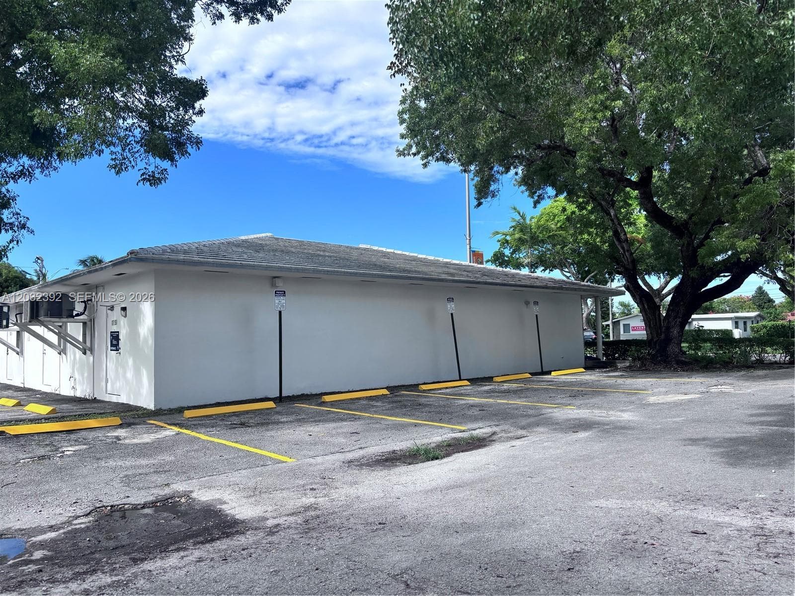17280 NE 19th Ave, North Miami Beach FL 33162 — 13