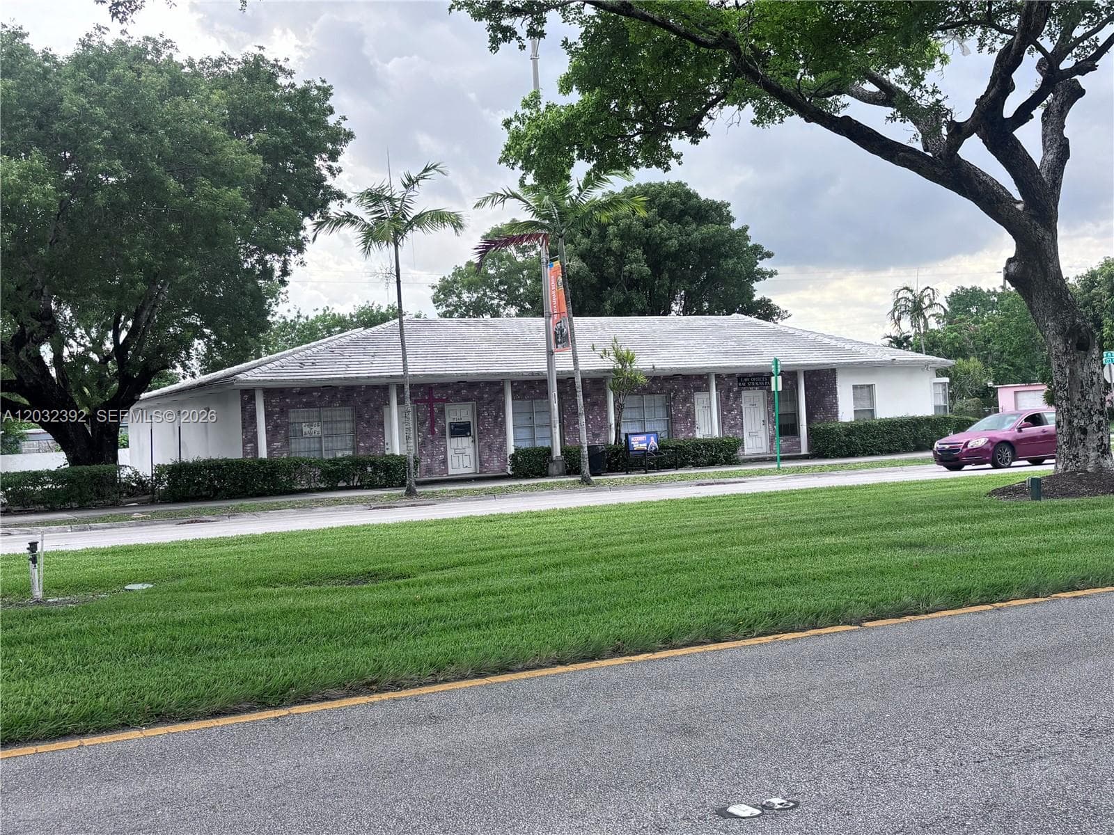 17280 NE 19th Ave, North Miami Beach FL 33162 — 1