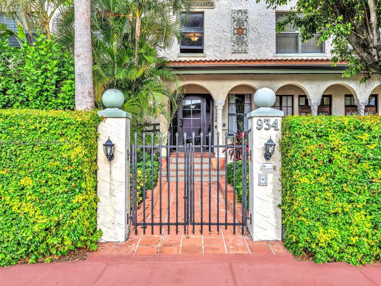 934 Michigan Ave # 305, Miami Beach FL 33139 — 18