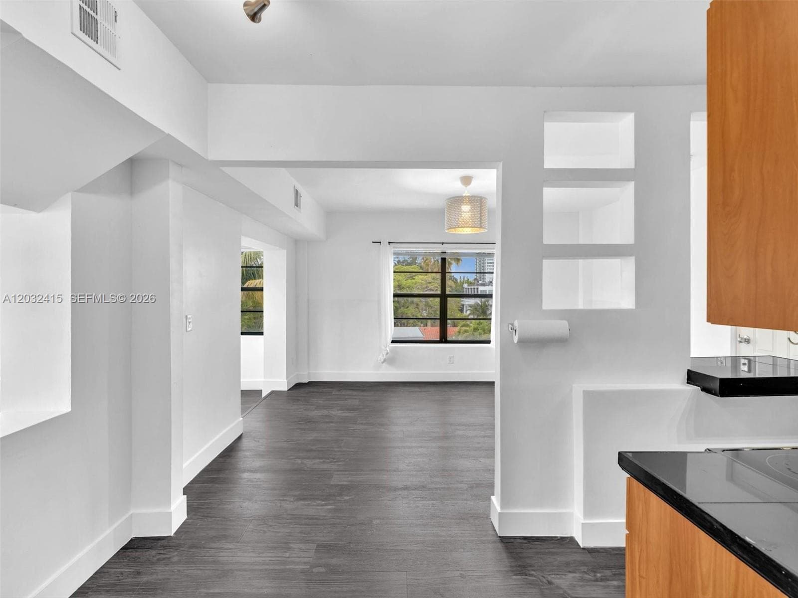 934 Michigan Ave # 305, Miami Beach FL 33139 — 15