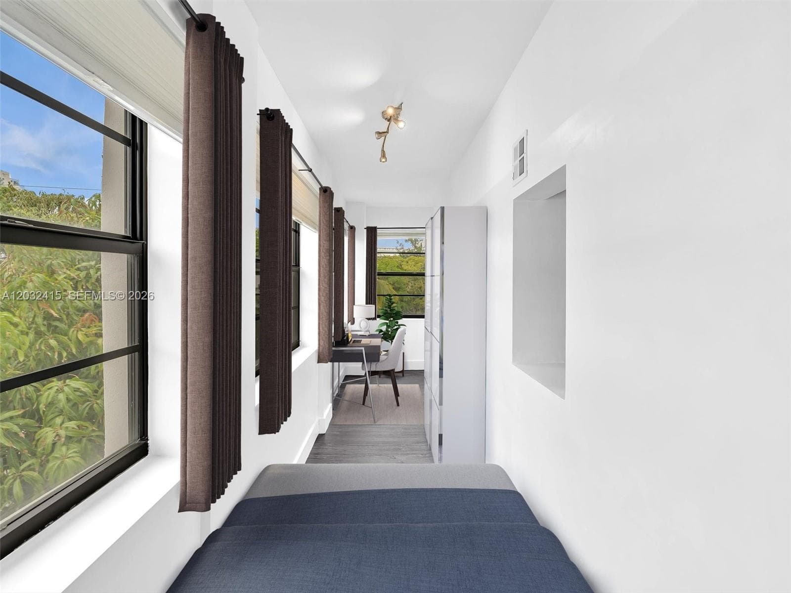 934 Michigan Ave # 305, Miami Beach FL 33139 — 11