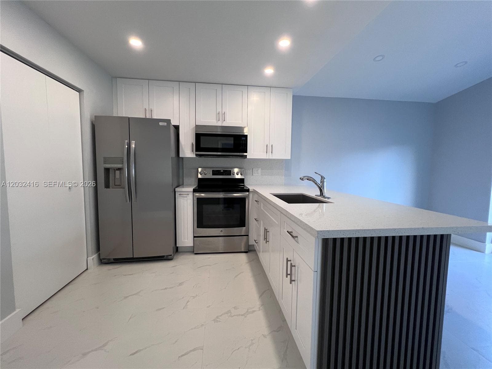 2834 W 75th Ter, Hialeah FL 33018 — 16